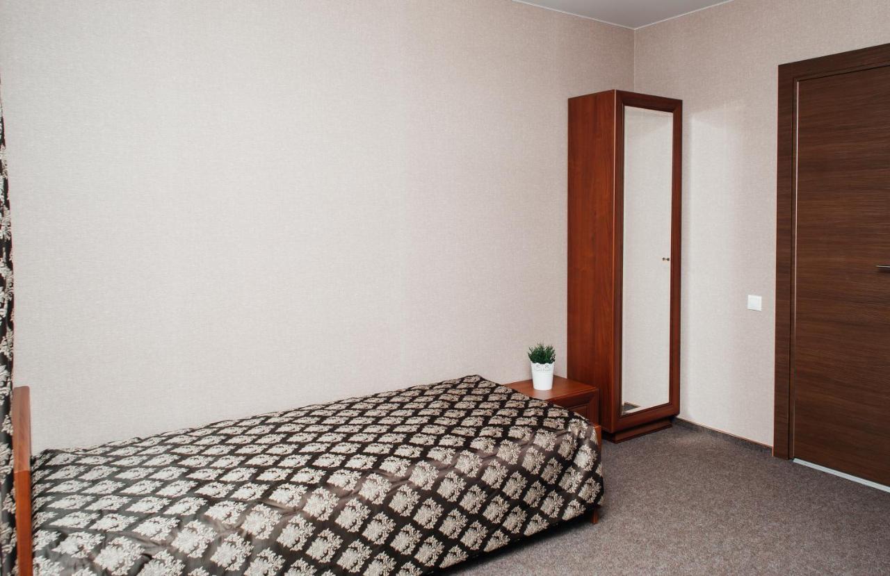 Belastok Hotel Nyasvizh Esterno foto