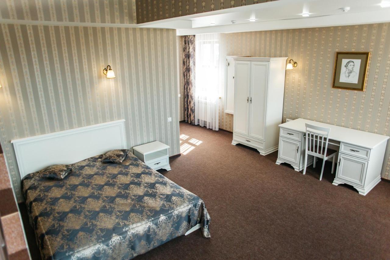 Belastok Hotel Nyasvizh Esterno foto