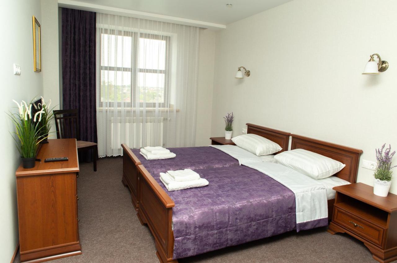 Belastok Hotel Nyasvizh Esterno foto