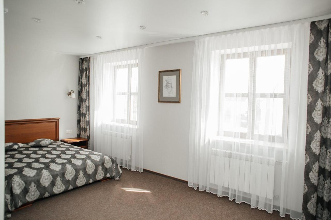 Belastok Hotel Nyasvizh Esterno foto
